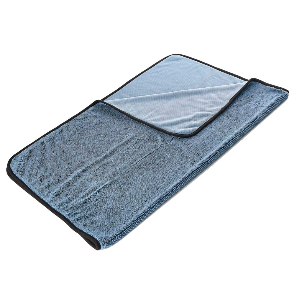 Blue twisted loop microfiber towel