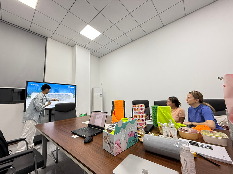 Manywell-at-oversea-exhibitions