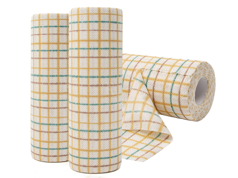 Disposable-non-woven-lattice-roll