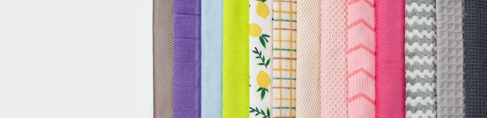 Various-types-of-microfiber-towels-are-displayed.