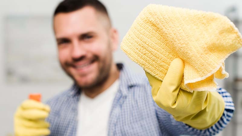 Yellow microfiber for cleaning windows